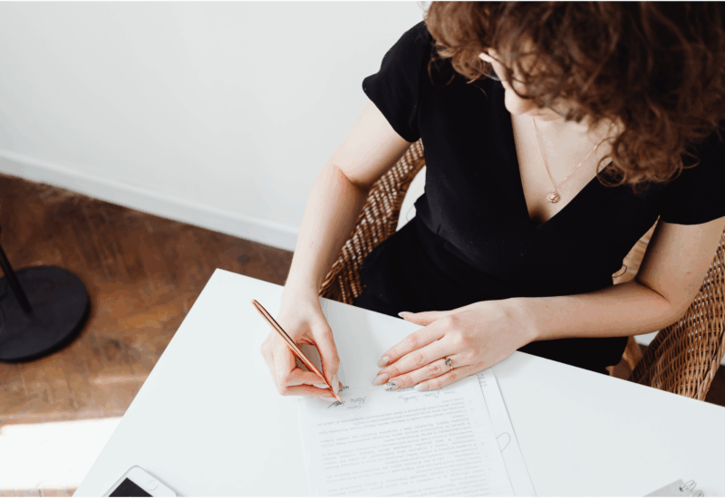 エステサロンにおける「同意書」の役割と大切さ